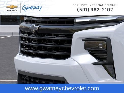New 2026 Chevrolet Traverse LT w/ Midnight/Sport Edition FWD image 13