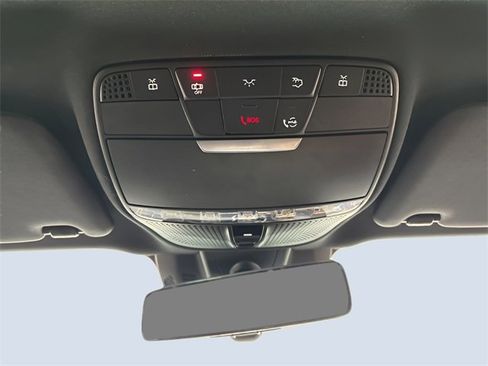 Certified 2021 Mercedes-Benz E 350 4MATIC Sedan image 23