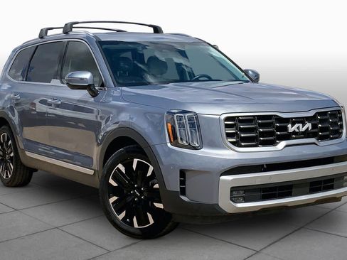 Used 2023 Kia Telluride SX FWD image 3