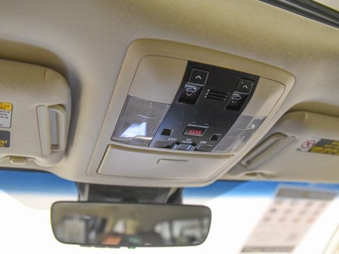 Used 2020 Lexus GX 460 Luxury w/ Luxury Sport Package image 27