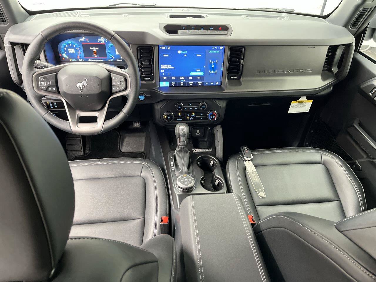 Used 2026 Ford Bronco Badlands AWD/4WD image 4