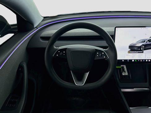 Used 2025 Tesla Model 3 Long Range RWD image 17