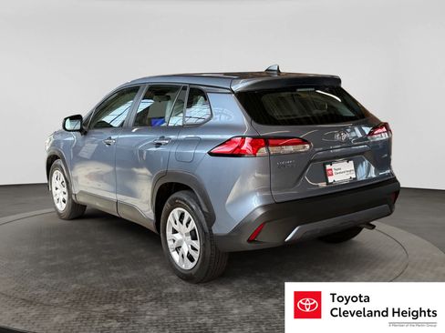 Used 2023 Toyota Corolla Cross L AWD/4WD image 7