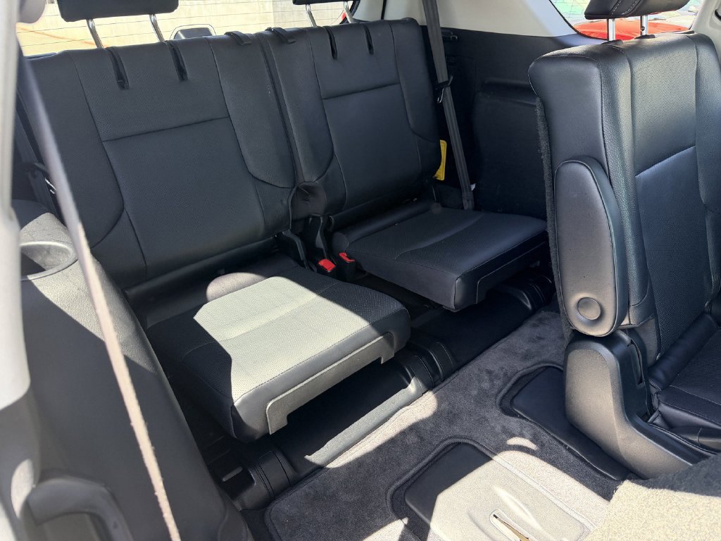 Used 2018 Lexus GX 460 Premium AWD/4WD image 13