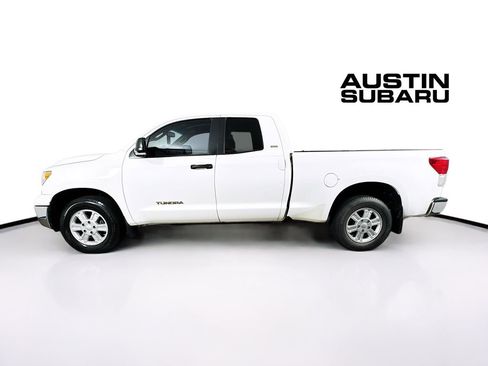 Used 2011 Toyota Tundra 2WD Double Cab w/ SR5 Pkg image 4