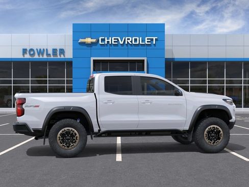 New 2026 Chevrolet Colorado ZR2 w/ Technology Package AWD/4WD image 5