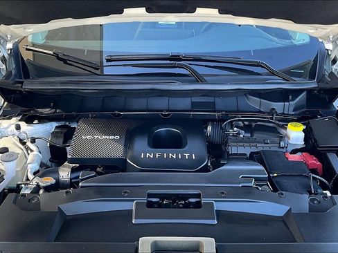 Certified 2025 INFINITI QX60 Luxe image 15