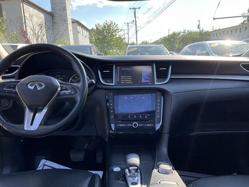 Used 2019 INFINITI QX50 Essential w/ Premium Heat Package AWD/4WD image 14