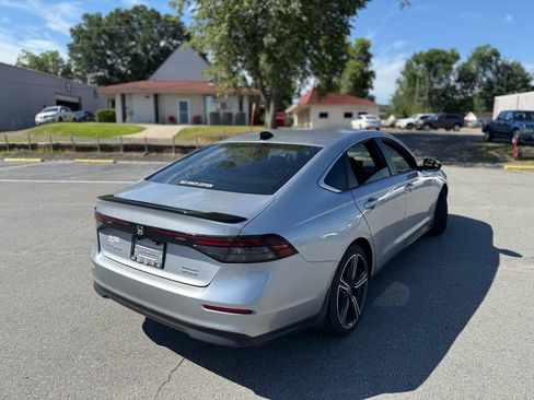 Used 2023 Honda Accord Sport image 18