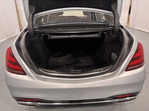 Used 2020 Mercedes-Benz S 560 4MATIC Sedan image 26