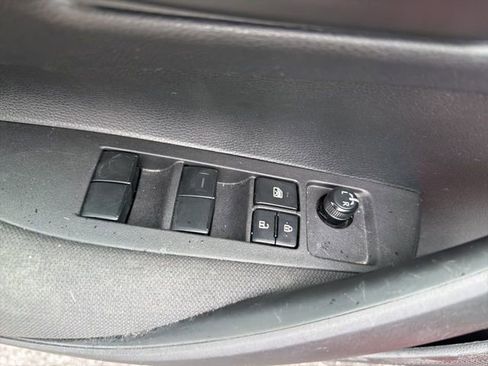 Used 2024 Toyota Corolla LE image 17