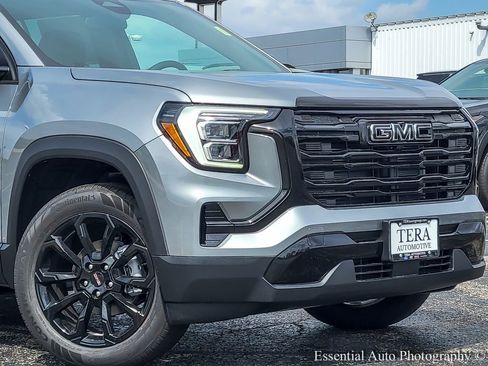 New 2026 GMC Terrain Elevation w/ Elevation Premium Package image 2