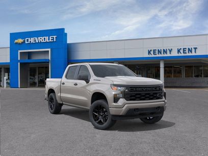 New 2026 Chevrolet Silverado 1500 Custom w/ LPO, Dark Essentials Package