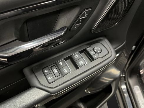 Certified 2025 RAM 1500 Limited image 32