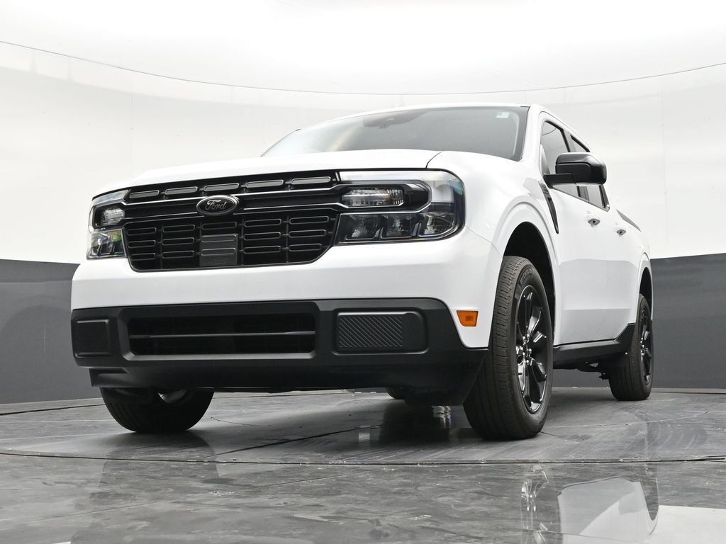 Used 2024 Ford Maverick Lariat w/ Black Appearance Package FWD image 27