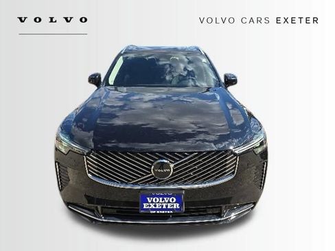 New 2026 Volvo XC90 B5 Core AWD/4WD image 2