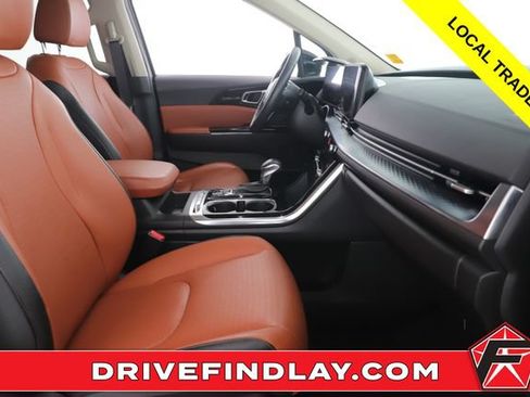 Used 2024 Kia Carnival SX Prestige FWD image 33