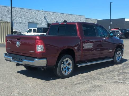 Used 2022 RAM 1500 Big Horn AWD/4WD image 3