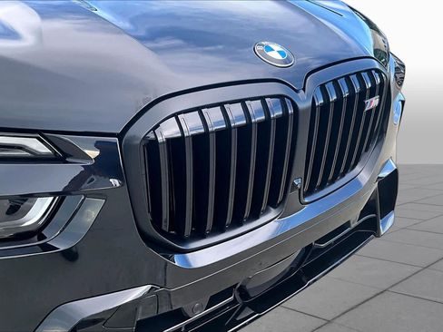 Used 2026 BMW X7 M60i AWD/4WD image 28