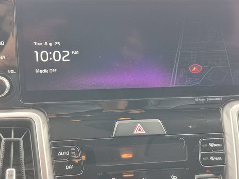 Used 2023 Kia Sorento S AWD/4WD image 22
