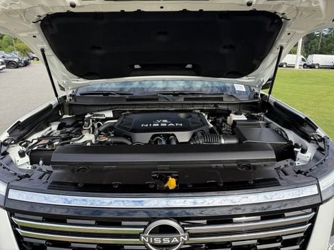 Used 2025 Nissan Armada Platinum w/ Convenience Package RWD image 34