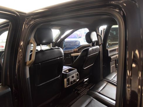 Used 2018 Ford F250 Lariat w/ Lariat Ultimate Package RWD image 40