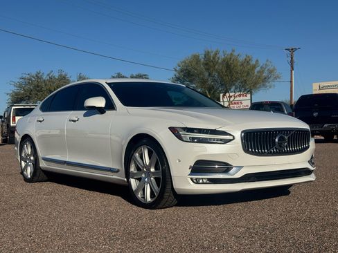 Used 2018 Volvo S90 T6 Inscription w/ Convenience Package image 20