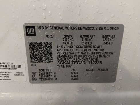 Used 2024 GMC Terrain SLE w/ Driver Convenience Package image 33