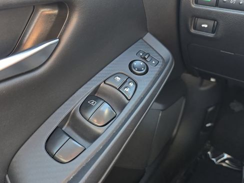 Used 2024 Nissan Sentra SV FWD image 18