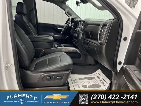 Used 2022 Chevrolet Silverado 1500 LTZ w/ Technology Package AWD/4WD image 15