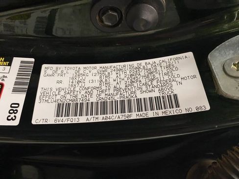 Used 2012 Toyota Tacoma 4x4 Double Cab w/ SR5 Pkg image 32