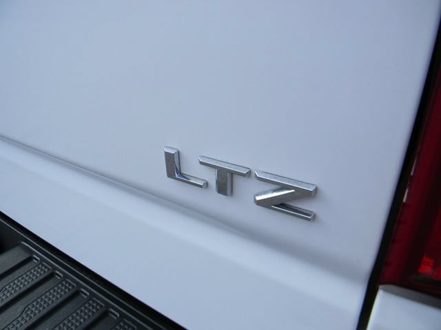 Used 2023 Chevrolet Silverado 1500 LTZ AWD/4WD image 10