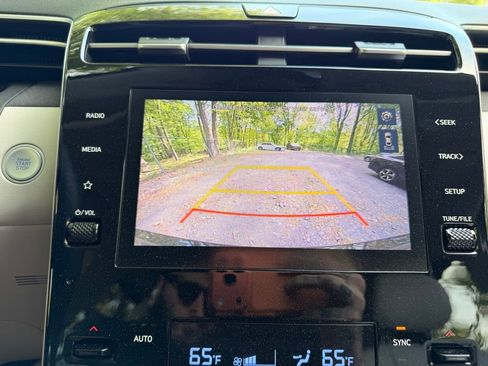 Certified 2023 Hyundai Tucson SEL w/ Convenience Package AWD/4WD image 22