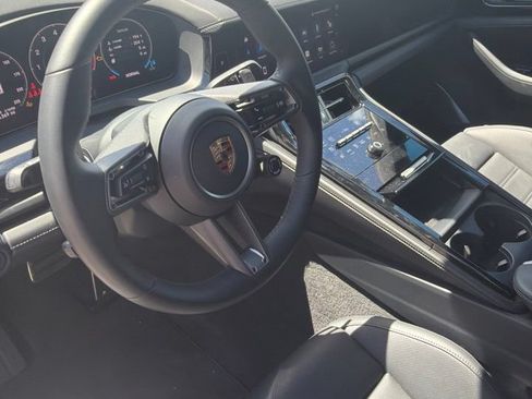 Certified 2026 Porsche Panamera GTS AWD/4WD image 6