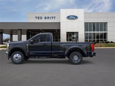 New 2026 Ford F450 XL w/ XL Chrome Package image 4