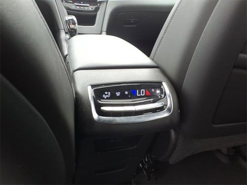 Used 2020 Cadillac XT6 Sport image 14