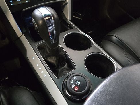 Used 2014 Ford Explorer XLT w/ Equipment Group 202A image 26