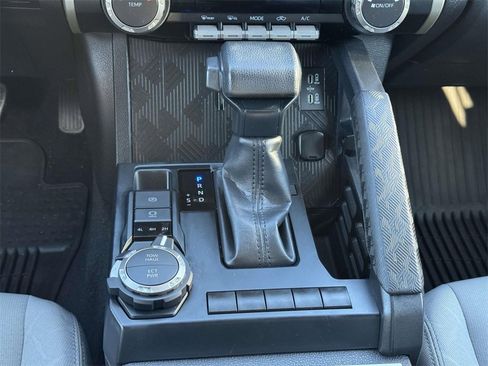 Used 2024 Toyota Tacoma SR5 image 6
