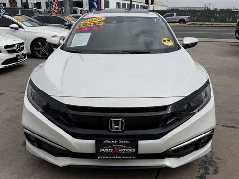 Used 2020 Honda Civic EX image 2