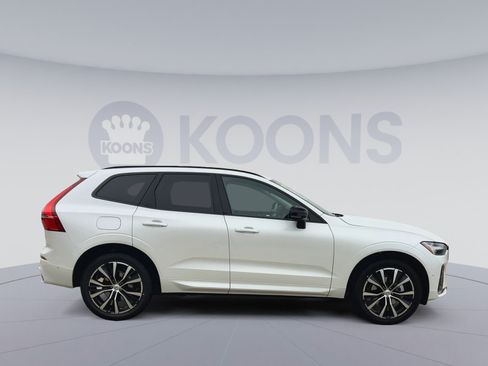 Used 2025 Volvo XC60 B5 Plus w/ Protection Package Premier AWD/4WD image 12