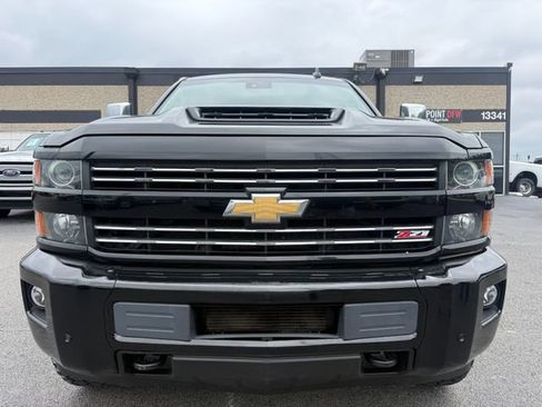 Used 2018 Chevrolet Silverado 3500 LTZ w/ Duramax Plus Package AWD/4WD image 4