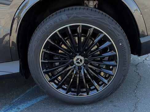 New 2026 Mercedes-Benz GLC 300 image 15