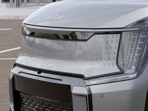 Used 2024 Kia EV9 GT-Line image 12