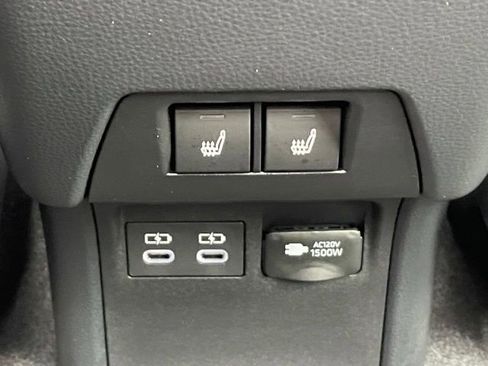 Used 2025 Toyota Prius Plug-In Hybrid w/ Limited Premium Package image 11