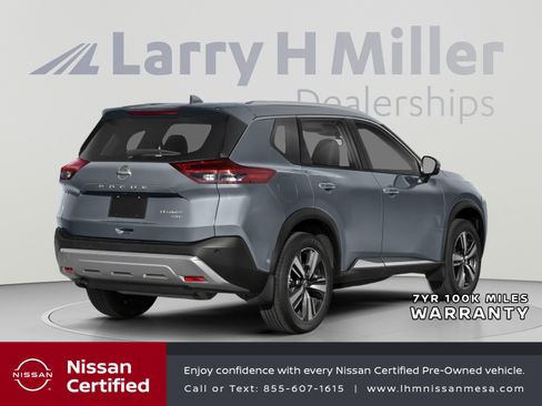 Certified 2023 Nissan Rogue Platinum w/ Platinum Premium Package FWD image 2