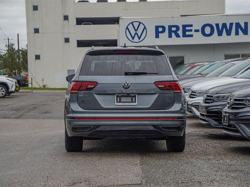 New 2024 Volkswagen Tiguan SE R-Line image 6