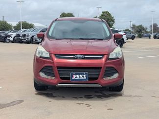 Used 2015 Ford Escape SE video 2