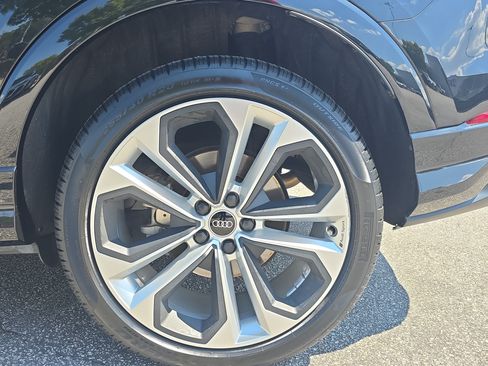 Used 2021 Audi Q3 2.0T Premium Plus AWD/4WD image 32