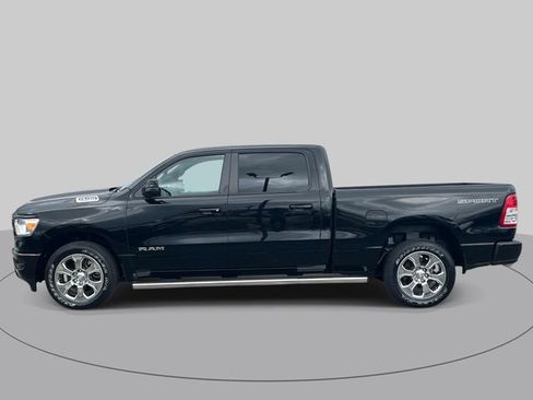 Used 2023 RAM 1500 4x4 Crew Cab image 7