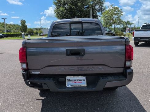 Used 2021 Toyota Tacoma SR w/ SR Convenience Package RWD image 5